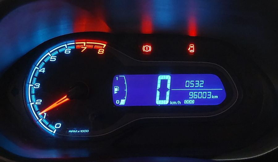 Chevrolet Onix 1.0 SPE/4 LT Hatchback 2013