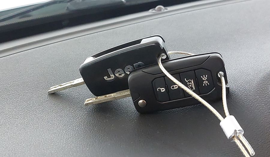 Jeep Renegade 1.8 SPORT AUTO Suv 2020