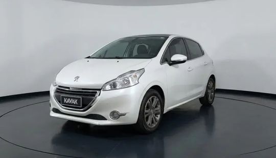 Peugeot • 208