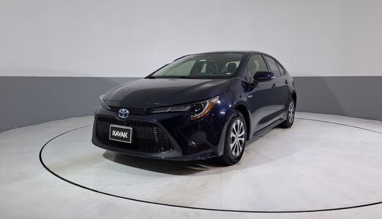2021 • 79,009 km • Automático