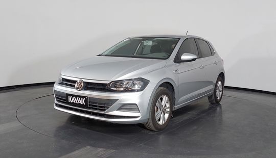 Volkswagen • Polo