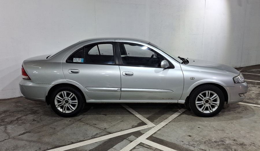 Renault Scala 1.6 DYNAMIQUE AT Sedan 2012