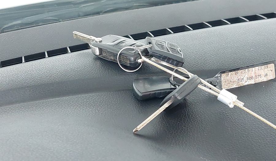 Volkswagen Voyage 1.6 AT Sedan 2019