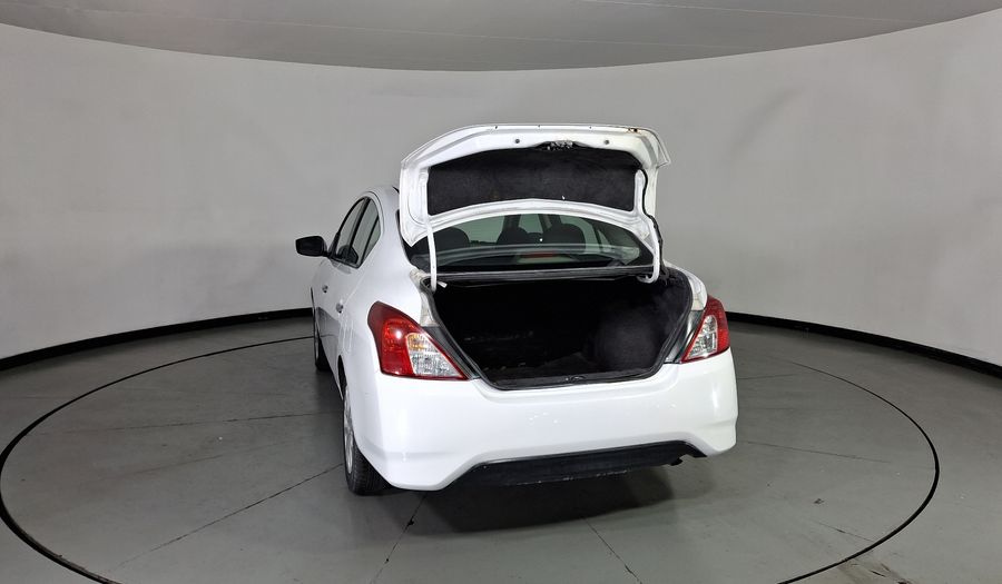 Nissan Versa 1.6 SENSE Sedan 2018