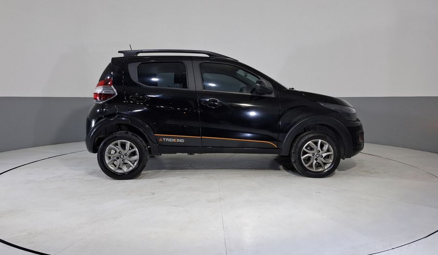 Fiat Mobi 1.0 TREKKING Hatchback 2023