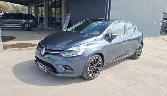 Renault • Clio