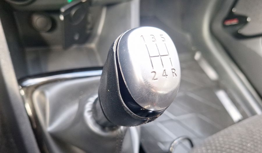 Renault Clio 0.9T DYNAMIQUE Hatchback 2019
