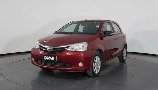 Toyota • Etios