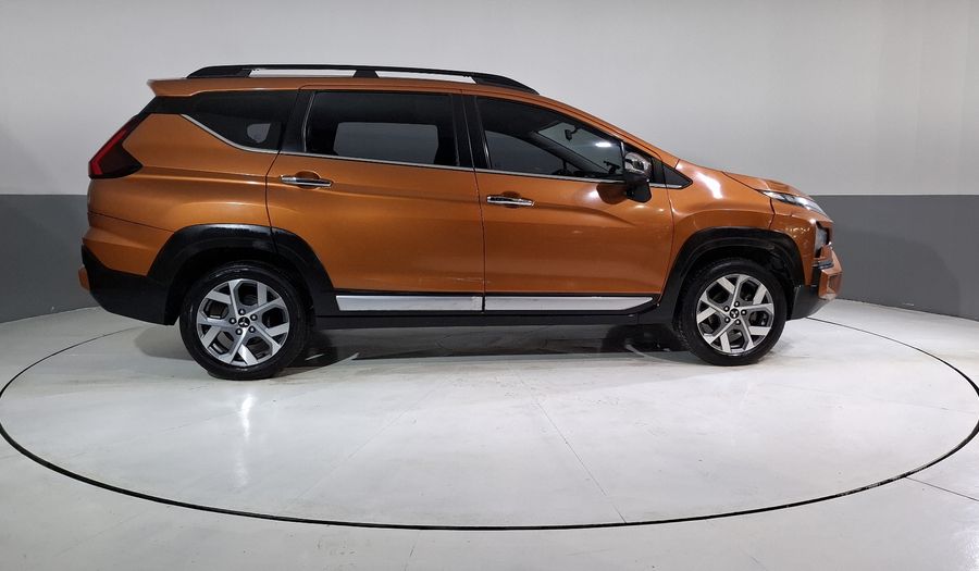 Mitsubishi Xpander 1.5 CROSS AUTO Minivan 2024