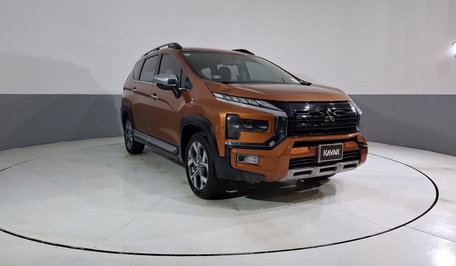 Mitsubishi Xpander 1.5 CROSS AUTO Minivan 2024