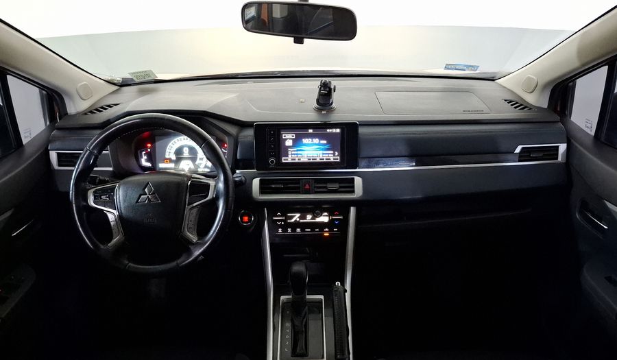 Mitsubishi Xpander 1.5 CROSS AUTO Minivan 2024