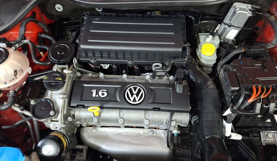 Volkswagen Polo 1.6 COMFORTLINE PLUS AUTO Hatchback 2020