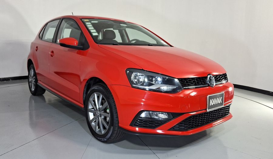 Volkswagen Polo 1.6 COMFORTLINE PLUS AUTO Hatchback 2020