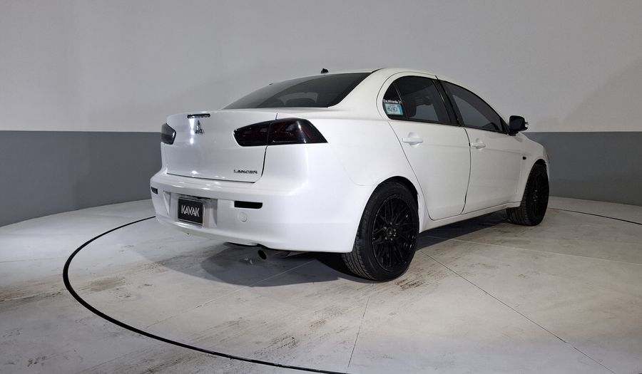 Mitsubishi Lancer 2.0 ES CVT Sedan 2015