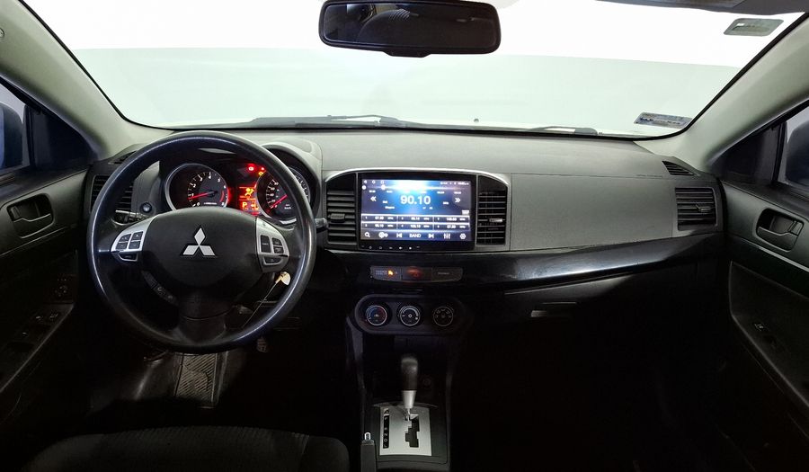 Mitsubishi Lancer 2.0 ES CVT Sedan 2015