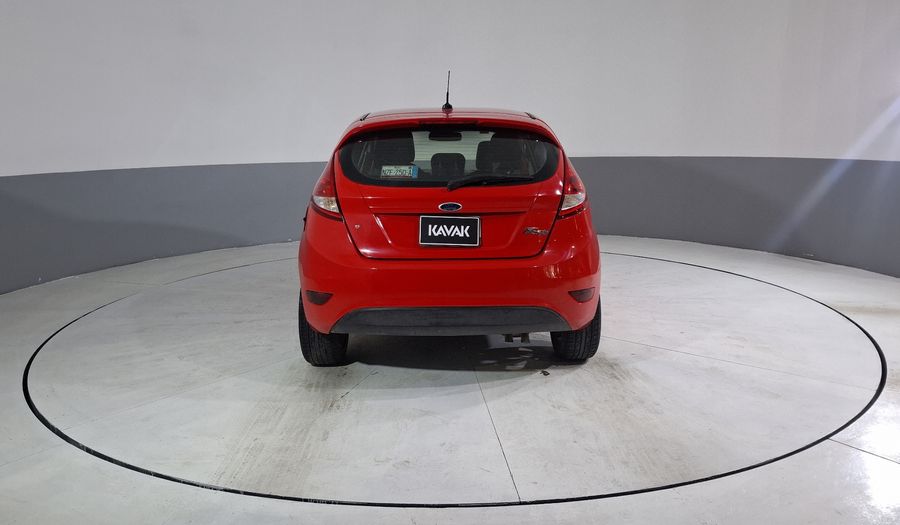 Ford Fiesta 1.6 SES AT Hatchback 2012