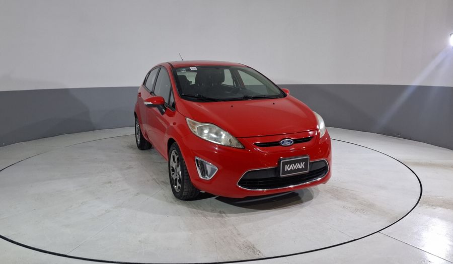 Ford Fiesta 1.6 SES AT Hatchback 2012