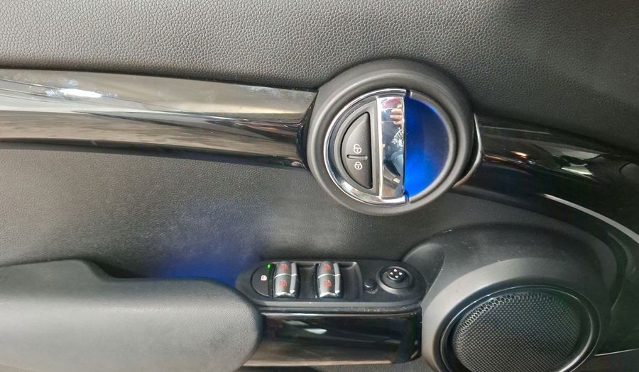 Mini Cooper 1.5 COOPER CHILI DCT Hatchback 2019