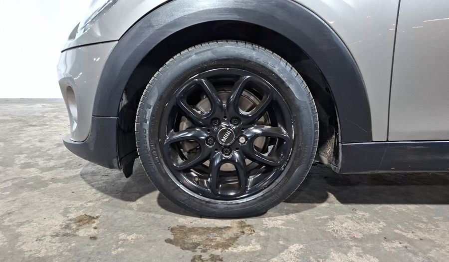 Mini Cooper 1.5 COOPER CHILI DCT Hatchback 2019