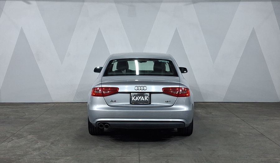 Audi A4 1.8 TFSI SPORT LMT EDITION MULTITRONIC Sedan 2016