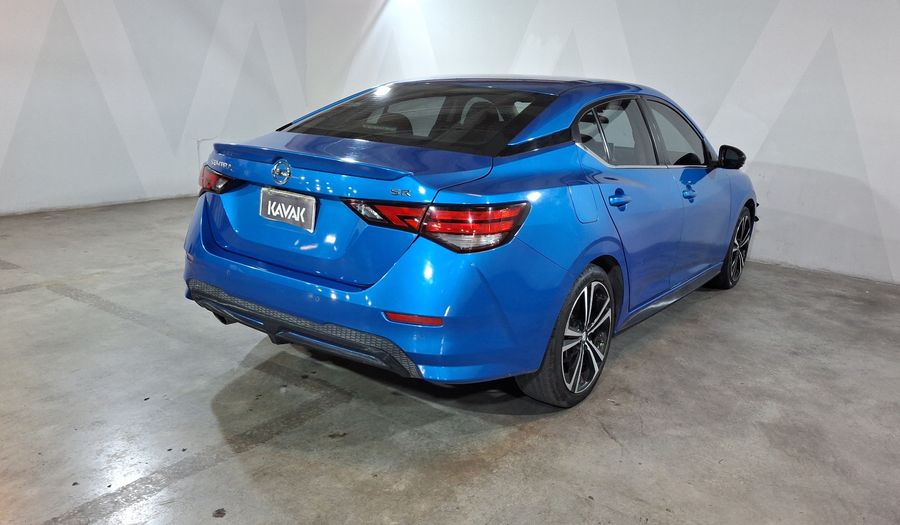 Nissan Sentra 2.0 SR CVT Sedan 2021