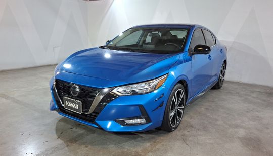 Nissan • Sentra