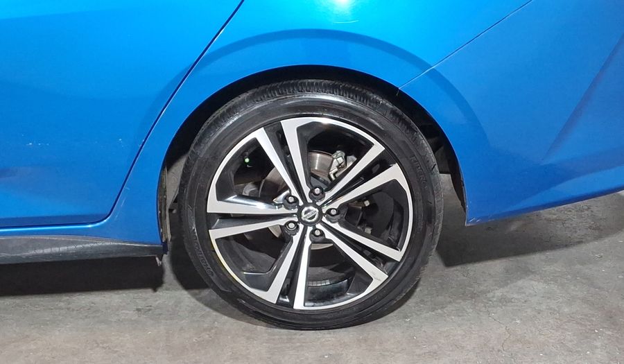Nissan Sentra 2.0 SR CVT Sedan 2021