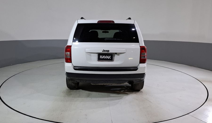 Jeep Patriot 2.4 SPORT FWD CVT Suv 2011