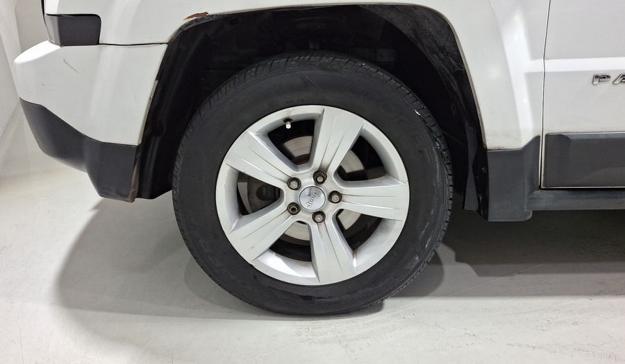 Jeep Patriot 2.4 SPORT FWD CVT Suv 2011