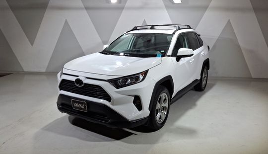 Toyota • RAV4