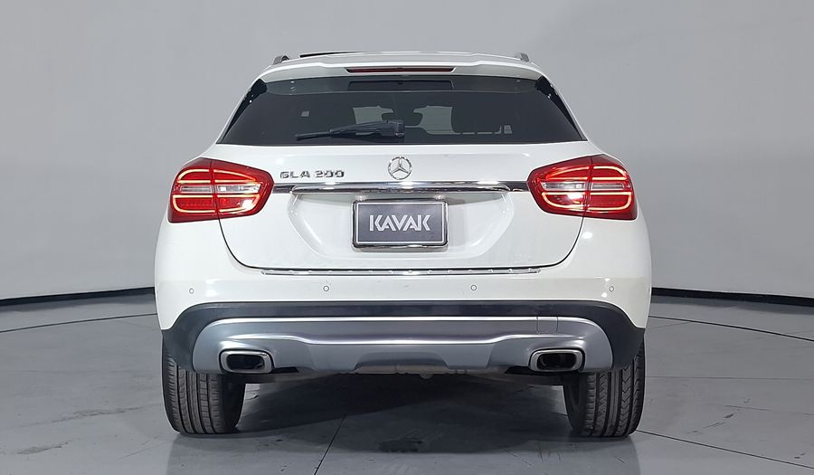 Mercedes Benz Clase Gla 1.6 GLA 200 CGI SPORT Suv 2016