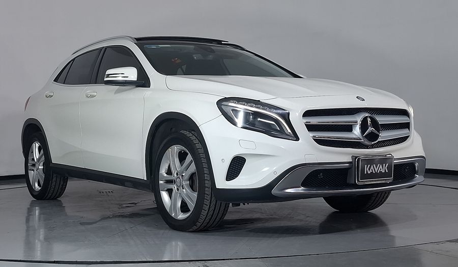 Mercedes Benz Clase Gla 1.6 GLA 200 CGI SPORT Suv 2016