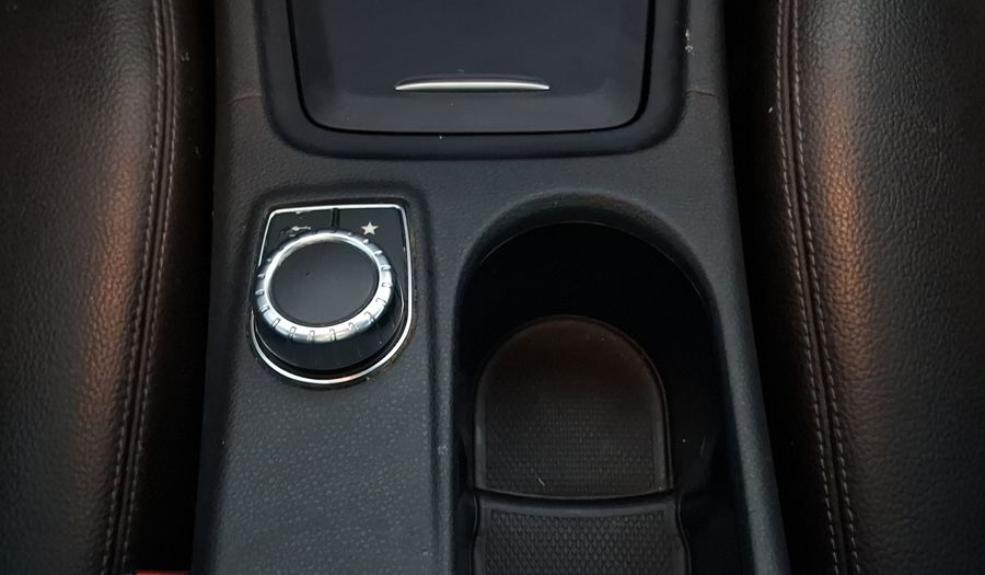 Mercedes Benz Clase Gla 1.6 GLA 200 CGI SPORT Suv 2016