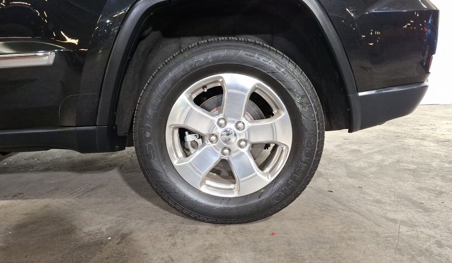 Jeep Grand Cherokee 5.7 LIMITED PREMIUM HEMI V8 MDS Suv 2013