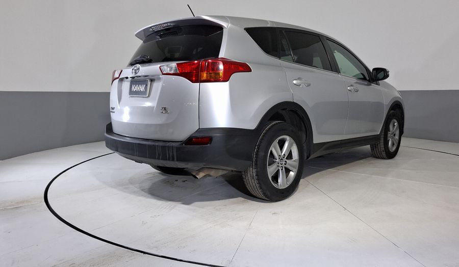 Toyota Rav4 2.5 XLE AWD AT Suv 2015