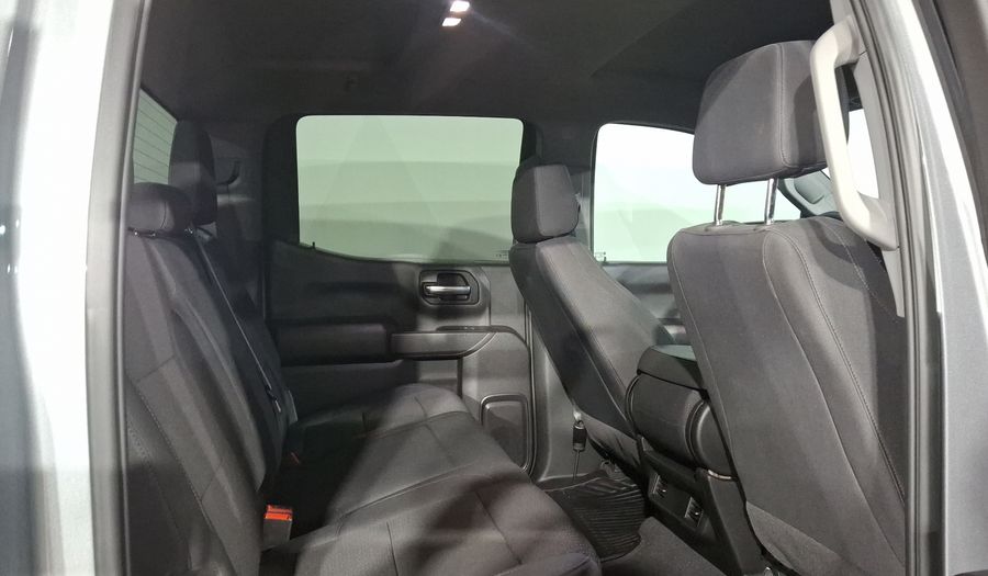 Chevrolet Silverado 1500 5.3 SILVERADO CUSTOM K AUTO 4WD Pickup 2025