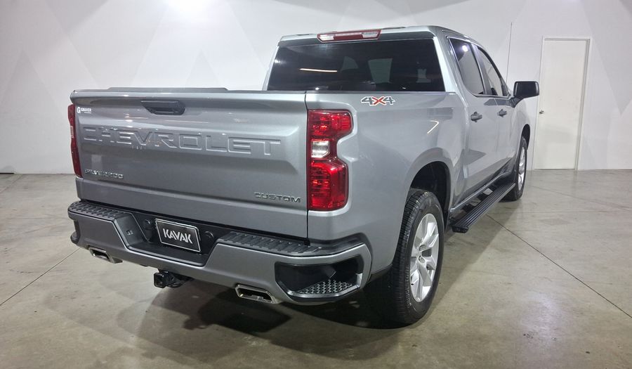 Chevrolet Silverado 1500 5.3 SILVERADO CUSTOM K AUTO 4WD Pickup 2025