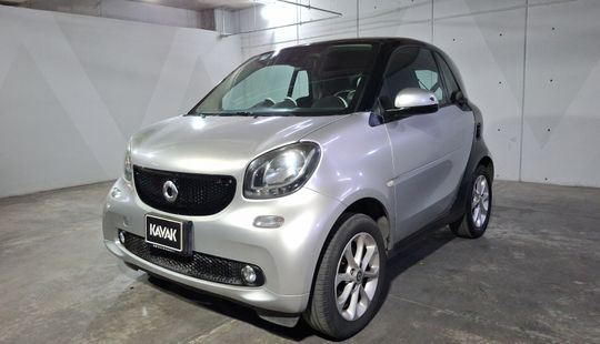 Smart • Fortwo