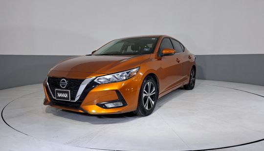 Nissan • Sentra