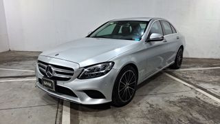 Mercedes Benz • Clase C