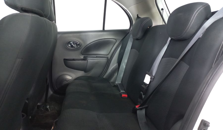 Nissan March 1.6 ADVANCE Hatchback 2021