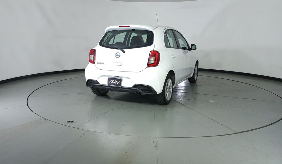 Nissan March 1.6 ADVANCE Hatchback 2021