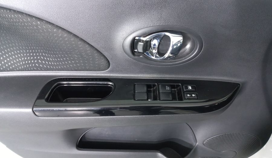 Nissan March 1.6 ADVANCE Hatchback 2021