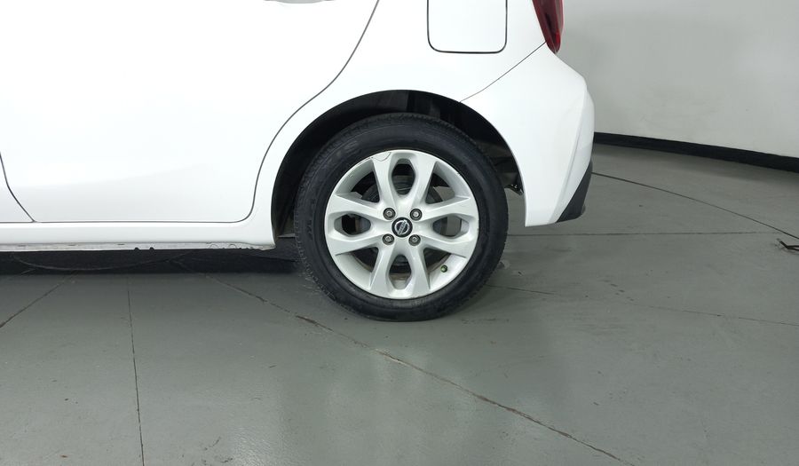 Nissan March 1.6 ADVANCE Hatchback 2021