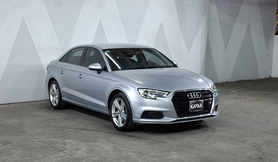 Audi A3 1.4 35 DYNAMIC DCT Sedan 2019