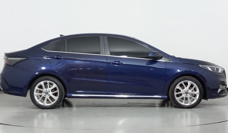 Omoda O5 1.5 LIFE CVT Sedan 2024