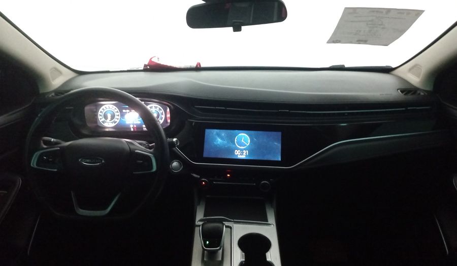 Omoda O5 1.5 LIFE CVT Sedan 2024