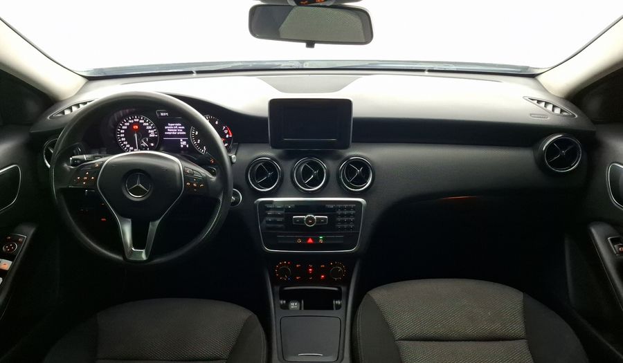 Mercedes Benz Clase A 1.6 180 CGI 7G-DCT Hatchback 2016