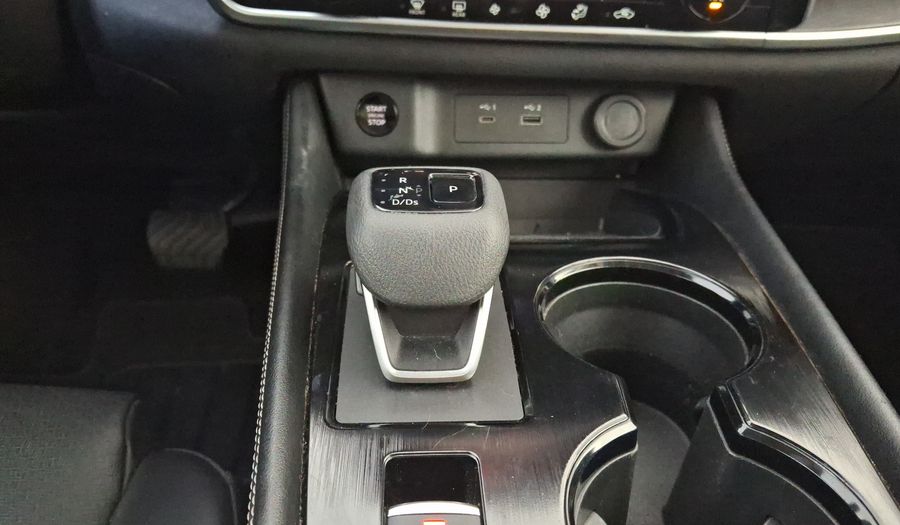 Nissan X-trail 2.5 EXCLUSIVE 2 ROW CVT Suv 2025