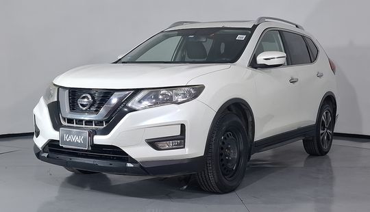 Nissan • X-Trail